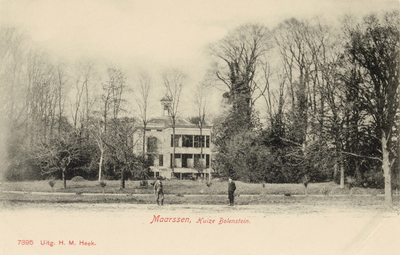 6708 Gezicht op het huis Bolenstein te Maarssen uit het noordwesten: achterzijde met tuin.